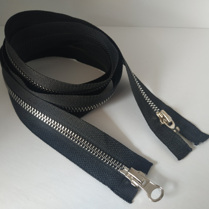 Застібка-блискавка трактор пластик No5 нікель 120 см рознімна Застібка-блискавка трактор пластик No5 нікель 120 см рознімна