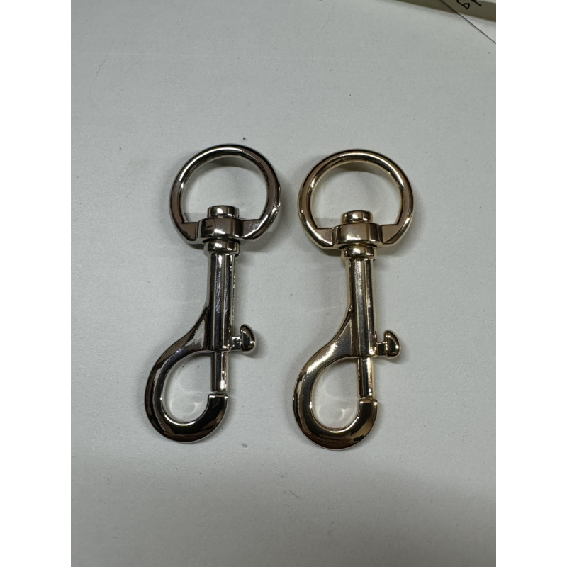 Карабін сумковий 20 мм вушко, довжина карабіна74 мм. Карабін сумковий 20 мм вушко, довжина карабіна74 мм.