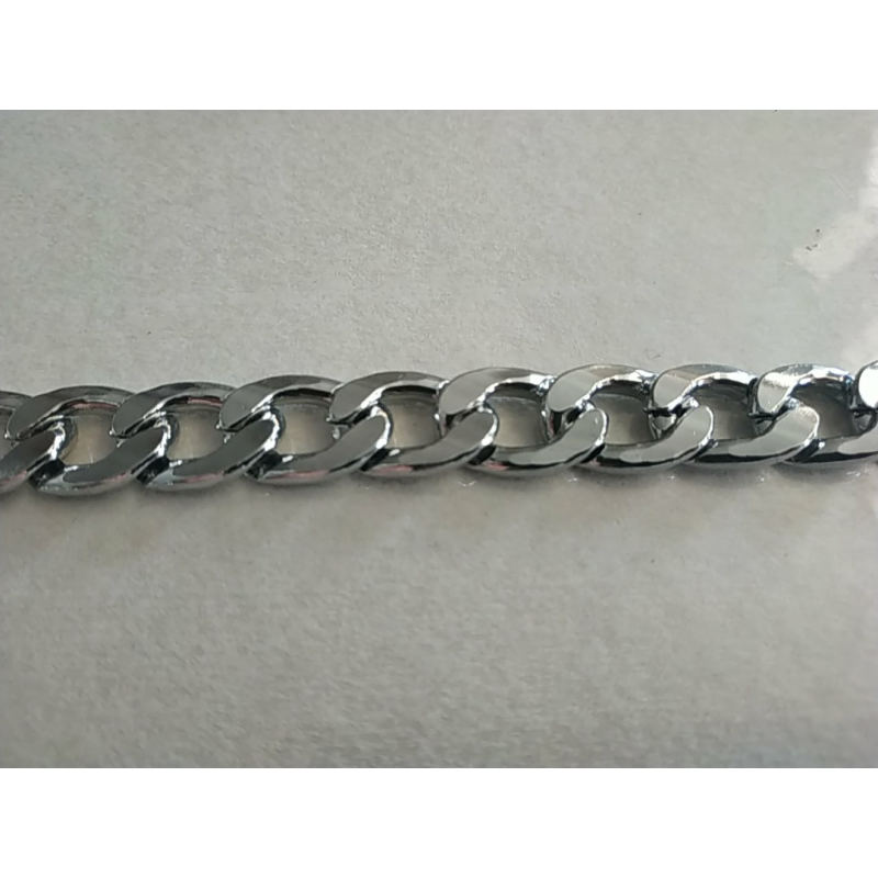 Ланцюжок алюмінієвий нікель Велика товщина прута 3.6 мм ширина 23 мм висота 14.6 мм. Ланцюжок алюмінієвий нікель Велика товщина прута 3.6 мм ширина 23 мм висота 14.6 мм.