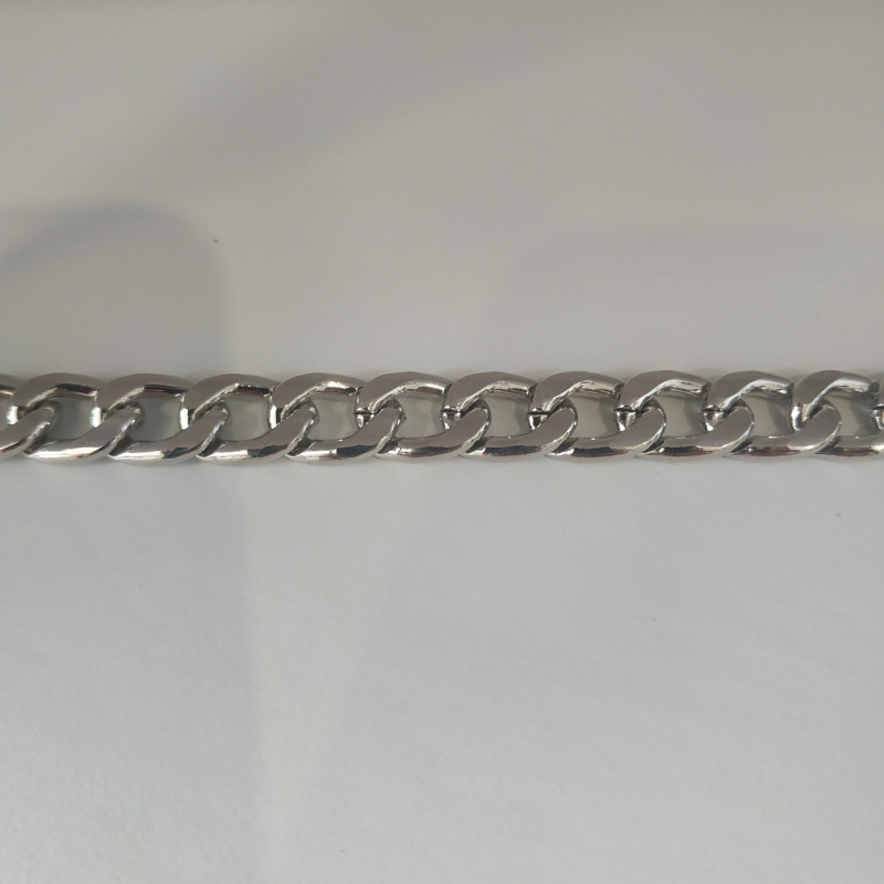 Ланцюжок сталевий нікель товщина2.2 мм ширина 13 мм висотах 9.3 мм, вага 115 гм. за 1 метр